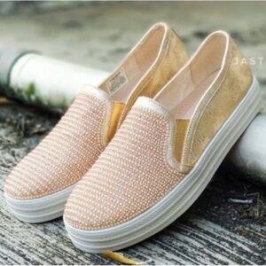 Sketchers double up shiny dancer sequin rhinestone rose hold sneakers